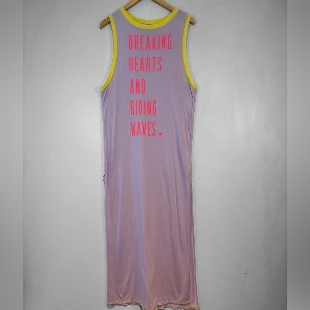 Victoria’s Secret breaking hearts & riding waves long beach cover up size small